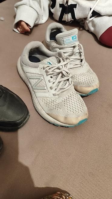 Кроссовки New Balance 520 ComfortRide - Цвет: светло‑серый с