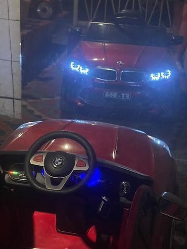 Детский транспорт: Электромобиль для детей BMW красный — 1