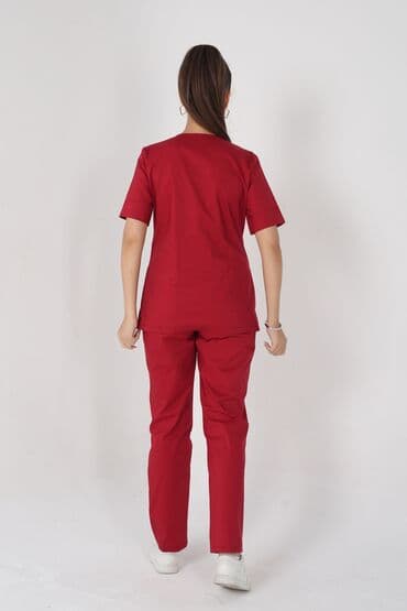 Тонометры: Мед костюм "Женева" -Очень красиво сидит -Имеет приталенный силует — 24