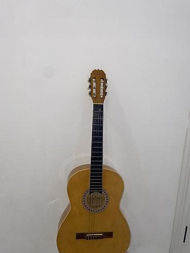 Музыкальные инструменты: Классическая гитара Babilon - Полноразмерная акустическая — 1