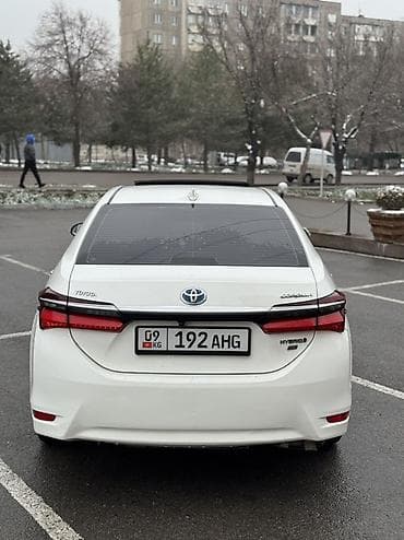 corolla e150: Toyota Corolla: 2019 г., 1.8 л, Автомат, Гибрид, Седан — 5