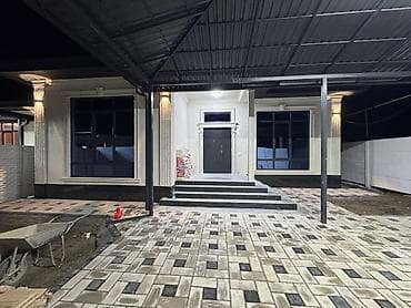 Дома: 🏡 Срочно продается новый дом в ж/м Ала-Тоо-1! 📐 Участок: 2.8 сотки 🏠 — 9