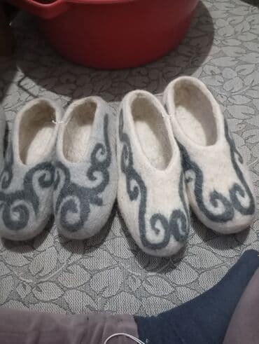 у себя дома: Домашние тапочки — 1