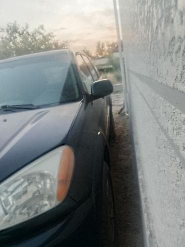 барта: Toyota RAV4: 2002 г., 2 л, Автомат, Бензин, Кроссовер — 2