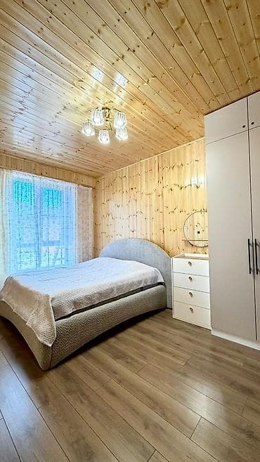 гостиницы аламедин 1: 83 м², 2 комнаты, Семейным — 2