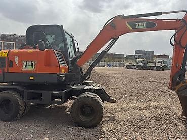 e6 3: Экскаватор, Колесный — 1