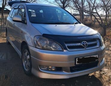 кемпинг дом на колесах: Toyota Ipsum: 2003 г., 2.4 л, Автомат, Бензин, Минивэн — 1