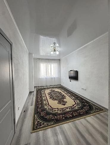 валиханова: 1 комната, 38 м², Элитка, 3 этаж, Евроремонт — 1