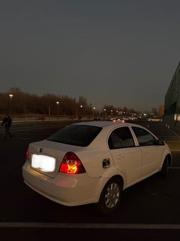 продаю или меняю с доплатой: Ravon Nexia: 2017 г., 1.5 л, Механика, Газ, Седан — 2