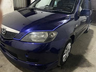 електро кара: Mazda Demio: 2004 г., 1.5 л, Автомат, Бензин, Хэтчбэк — 3