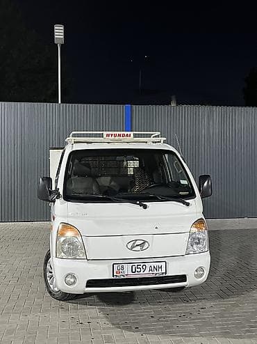 mini v: Hyundai : 2004 г., 2.5 л, Дизель — 4