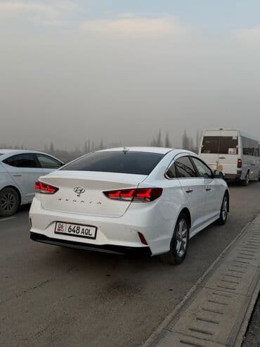 саната 2002: Hyundai Sonata: 2021 г., 0.2 - engine capacity л, Автомат, Газ, Седан — 4