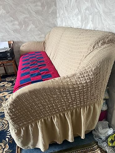 love is: Прямой диван — 3