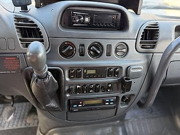 сетка от солнца: Mercedes-Benz Спринтер: 2005 г., 2.2 л, Механика, Дизель, Бус — 9