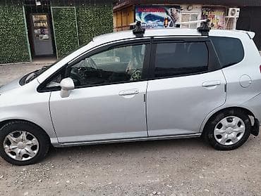 шевролет комаро: Honda Fit: 2004 г., 1.5 л, Вариатор, Бензин — 2