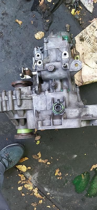 golf: Коробка передач Механика Volkswagen 1994 г., Б/у, Оригинал — 1