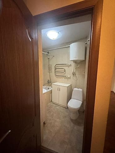 Продажа квартир: 2 комнаты, 45 м², ул. Московская / Турусбекова 1 этаж — 9