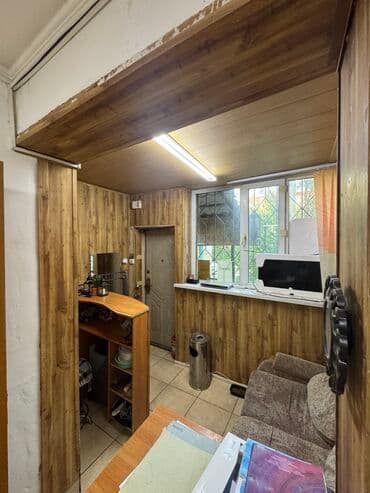 продается коммерческое помещение псо: 📍11-микрорайон 🔘Этажи 1/4 🔘34,4м² Продается нежилое помещение — под — 7