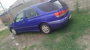 Toyota Vista: 1998 г., Универсал