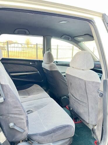 багаж на хонда стрим: Honda Stream: 2001 г., 2 л, Автомат, Бензин, Универсал — 6