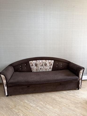 Түз дивандар: Түз диван, Колдонулган — 1