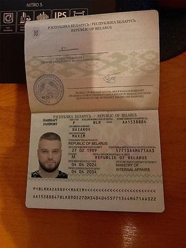 Шкафы: Стильный вместительный шкаф Размеры: - ширина 160 см - высота 210 см — 3