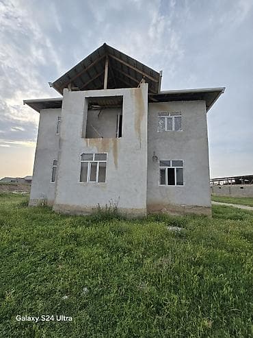 Жер уй сатылат. Ош обл. Кайрагач айылынын 11 кочосундо( Ош Бишкек — 5