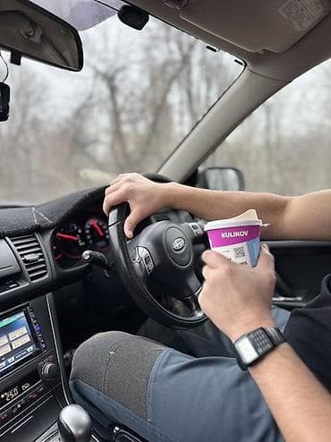 Subaru Legacy: 2005 г., 2 л, Автомат, Бензин, Седан — 2