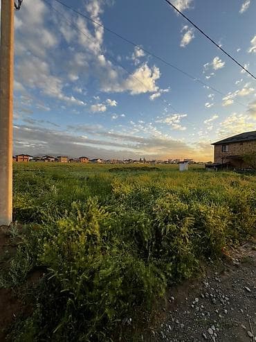 Жер тилкелери: 4 соток, Курулуш — 2