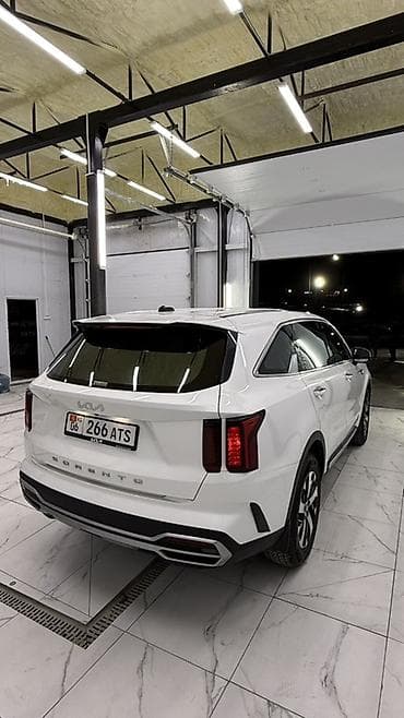 маш: Kia Sorento: 2021 г., 2.2 л, Дизель, Кроссовер — 4