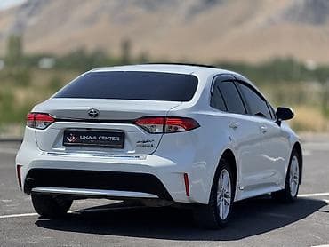 Транспорт: Toyota Corolla: 2020 г., 1.8 л, Автомат, Гибрид, Седан — 6
