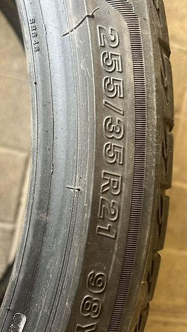65 style: Шины 255 / 35 / R 21, Лето, Б/у, Комплект, Легковые, Pirelli — 5