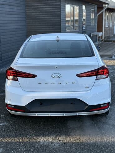 hundai santafe: Hyundai Avante: 2019 г., 1.6 л, Автомат, Бензин, Седан — 5