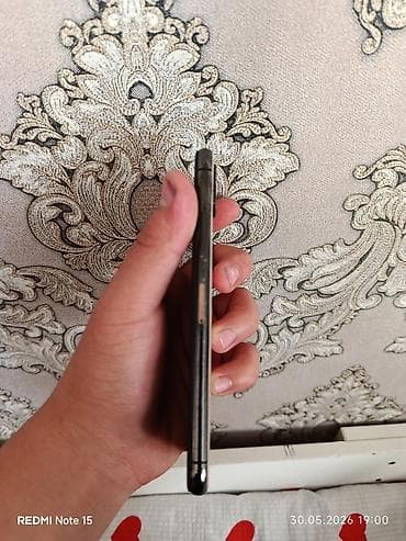 iphone e: IPhone Xs, Б/у, 64 ГБ, 57 % — 5