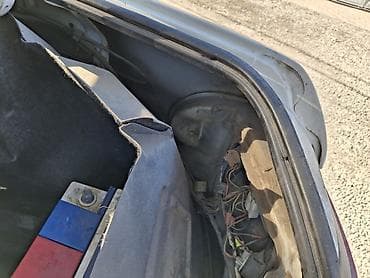 авто в рассроску: Subaru Impreza: 1997 г., 1.8 л, Автомат, Бензин, Седан — 10