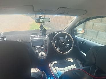 Honda Civic: 2001 г., 1.5 л, Автомат, Бензин, Хэтчбэк