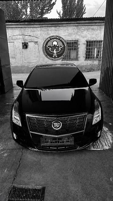 voxy noah: Cadillac XT5: 2013 г., 2 л, Автомат, Бензин, Седан — 1