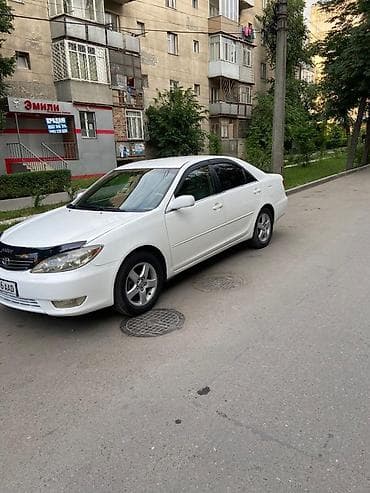 2005: Toyota Camry: 2005 г. — 3