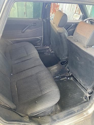 Транспорт: Volkswagen Passat: 1992 г., 1.8 л, Механика, Бензин, Седан — 7