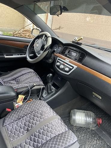 mazda bongo: LIFAN Solano (620): 2011 г., 1.6 л, Ручные, Бензин, Седан — 3