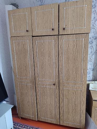 Ремонт и строительство: Спальный гарнитур в классическом стиле с отделкой «под дерево» — 1