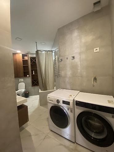 империал: 3 комнаты, 120 м², 12 этаж, Дизайнерский ремонт — 1