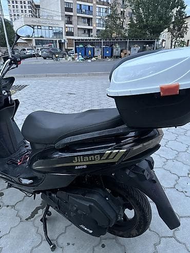 q max скутер: Тип скутера 150 куб. см, Бензин, Б/у, В рассрочку — 5