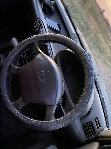 алмера класик: Nissan Micra: 1995 г., Бензин, Хэтчбэк — 8