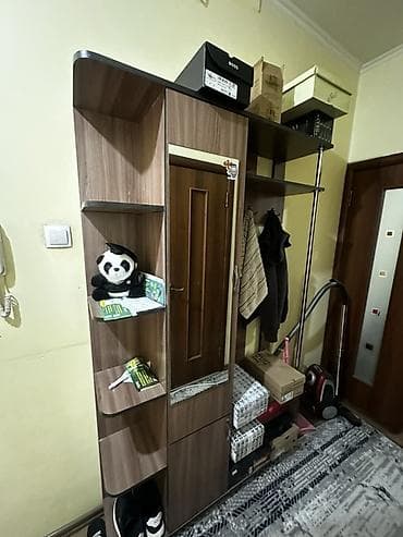 Гарнитур для прихожей, Б/у, Зеркало, Вешалка, Комод, ДСП, Самовывоз, цвет - Коричневый