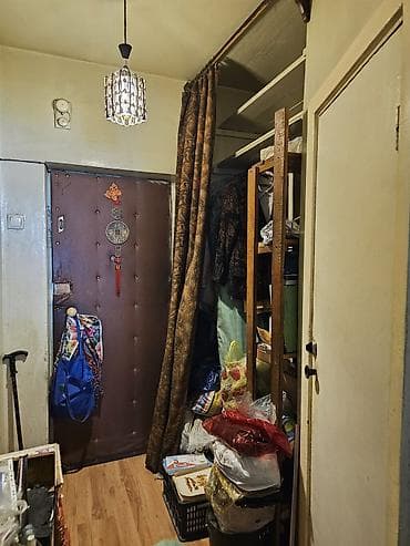 1 комната, 33 м², ТЦ Весна Индивидуалка, 4 этаж, Старый ремонт — 6