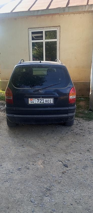 Opel Zafira: 2001 г., 1.8 л, Механика, Бензин, Минивэн — 6