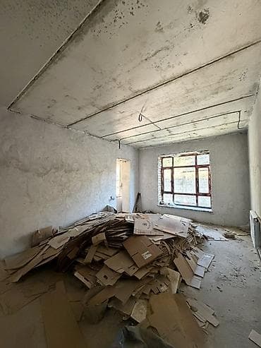 продам дешево: 🏡 Продается новый 3-этажный дом с участком! 📍 г. Ош, с. Ишкаван ✅ — 10