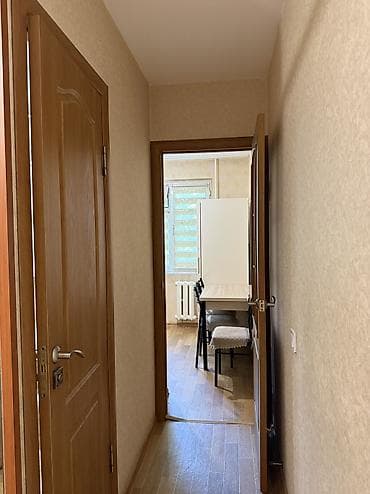 Продажа квартир: 3 комнаты, 58 м², 104 серия, 3 этаж, Косметический ремонт — 9