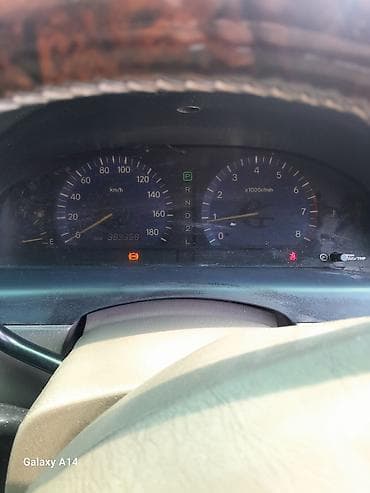 груз авто: Toyota Gaia: 2002 г., Бензин, Минивэн — 10
